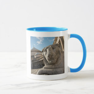 Mug statue de lion devant San Francesco di Paola