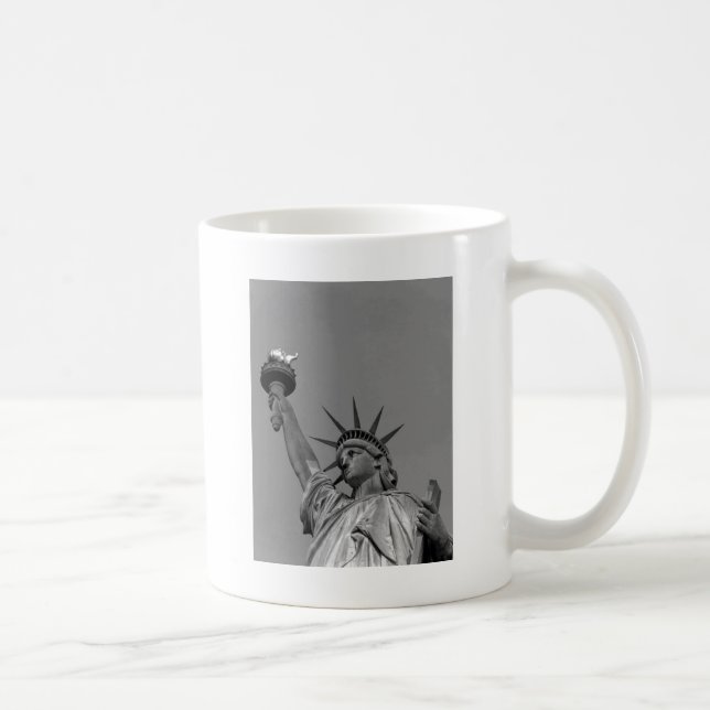 Mug Statue noire et blanche de Liberty New York (Droite)