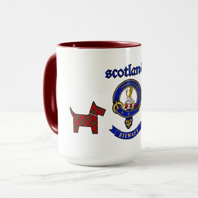 Mug Stewart Badge & Tartan Scottie Dogs Personnalisé (Devant gauche)