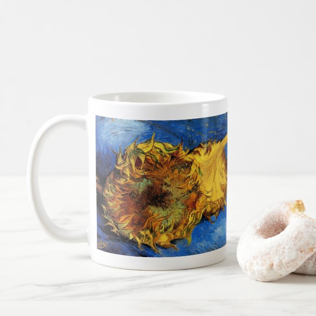 Mug Still Life Two Cut Sunflowers par Vincent van Gogh (Avec donut)