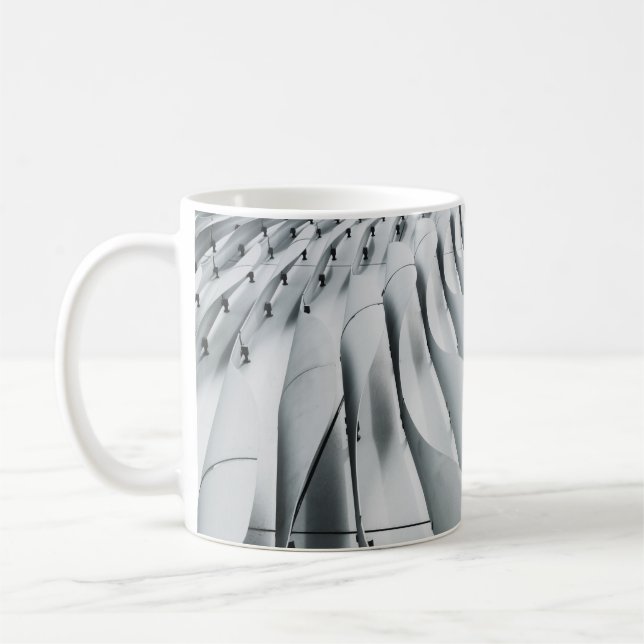 Mug Structure du bâtiment blanc et gris (Gauche)
