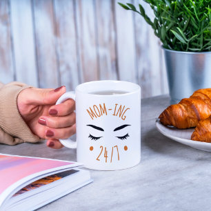 Mug Style moderne Maman-ing 24h/24 7j/7 Citation de la