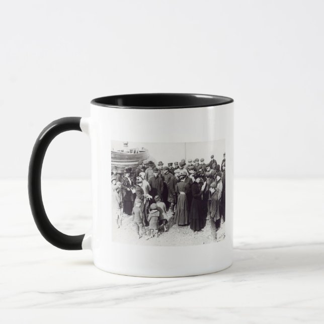 Mug Suffragettes en Hastings, 1908 (Gauche)