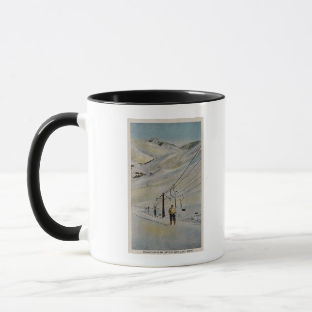 Mug Sun Valley, IDMountain Scene, Ski Lifts in (Gauche)