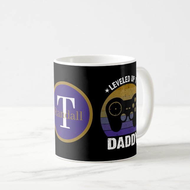 Mug Super nouveau papa ajoute un jeu vidéo de monogram (Devant droit)