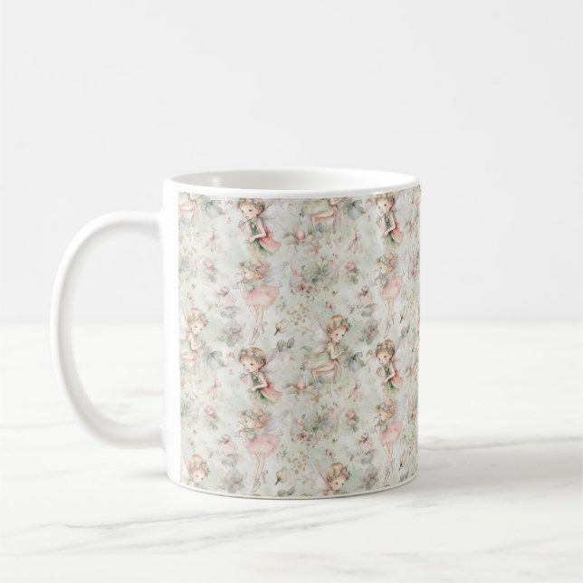 Mug sur un champ de fleurs papillon fille dans une cou (Gauche)