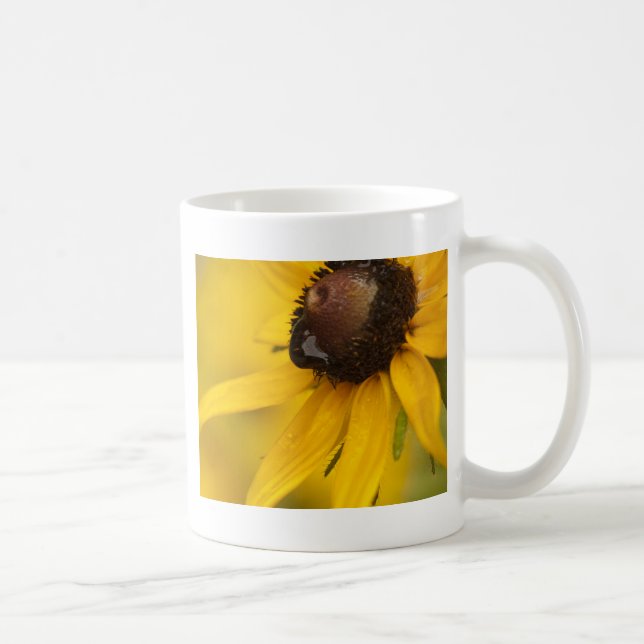 Mug Susan Noir-Eyed avec une larme (Droite)