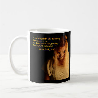 Mug Sylvia Plath cite sur les ténèbres
