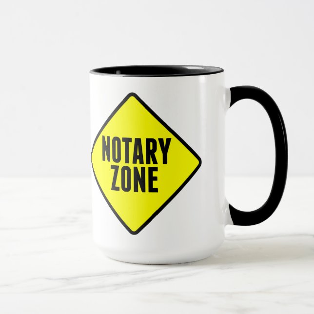 Mug Symbole de la route jaune de la zone Noire (Droite)