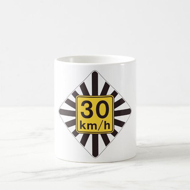 Mug Symbole de trafic d'éclatement de soleil de 30 kmh (Créateur téléchargé)