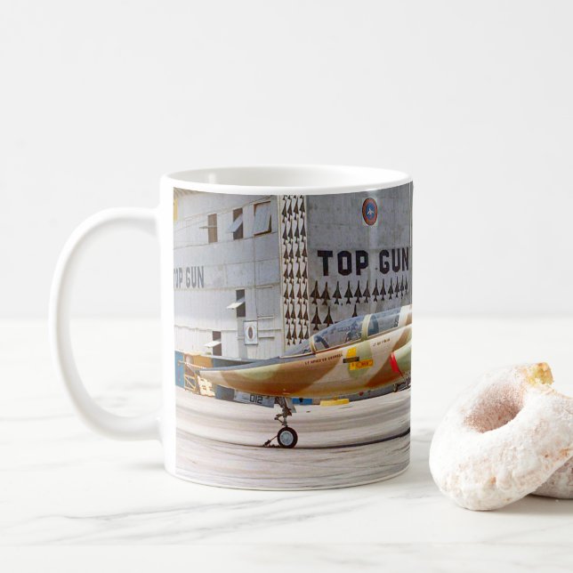 MUG T-38A TALON (Avec donut)
