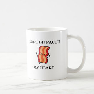 Mug T-shirt 'Je suis un peu un gros cornichon'