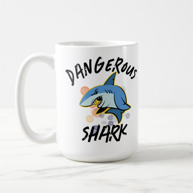 Mug T-shirt requin DANGEREUX (Gauche)