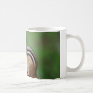 Mug Tamia mangeant des écrous
