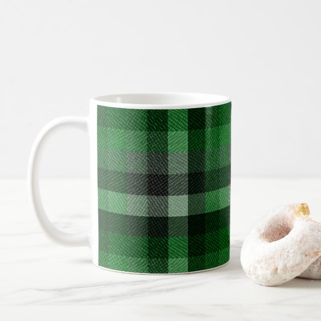 Mug Tartan à carreaux vert classique.  (Avec donut)