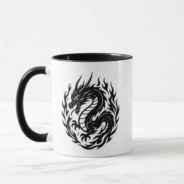Mug Tatouage de style Dragon de Feu Enroulé (Gauche)