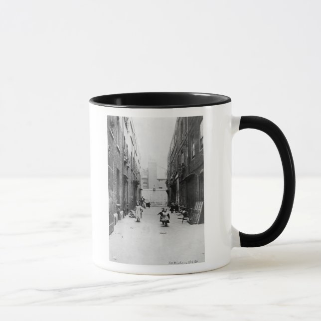 Mug Taudis de Londres, 1899 (Droite)