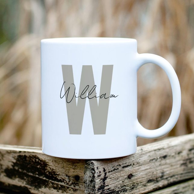 Mug Taupe Lettre initiale Minimaliste Simple Nom perso (Créateur téléchargé)