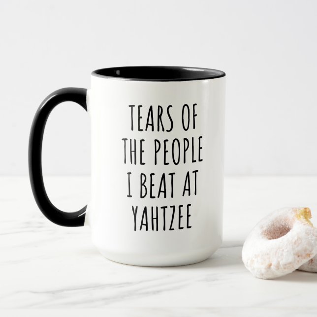 Mug Tears of the People I Beat at Yahtzee (Avec donut)