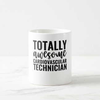 Mug Technicien(ne) cardiovasculaire totalement génial