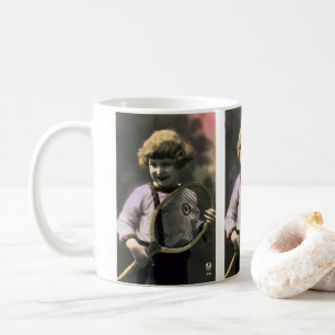 Mug Tennis Sportif Vintage, Jeune Fille Heureuse avec 