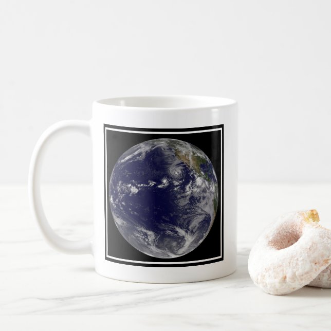 Mug Terre Pleine Montrant Diverses Tempêtes Tropicales (Avec donut)