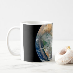 Mug Terre Pleine Montrant L'Hémisphère Est.