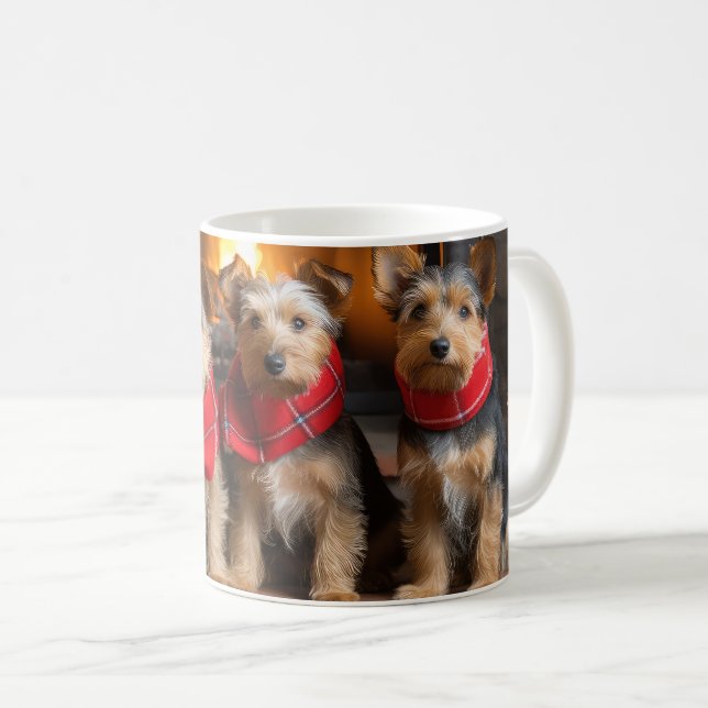 Mug Terrier Australien au coin du feu de Noël (Devant droit)
