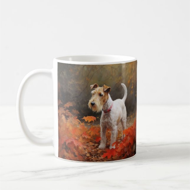 Mug Terrier Wirefox dans les feuilles d'automne chute  (Gauche)