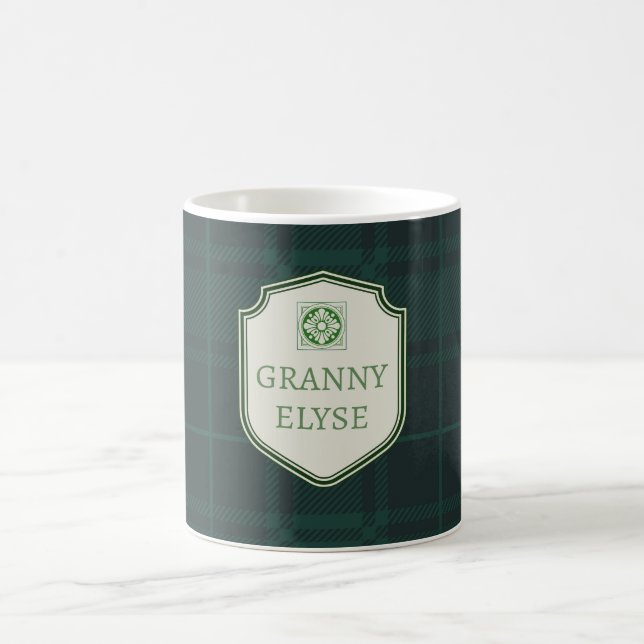 Mug Texte personnalisé Grandma Granny Green Plaid (Centre)