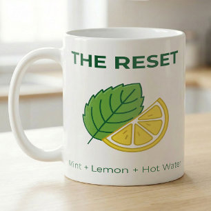 Mug Thé à la menthe citron et à l'eau chaude pour réin