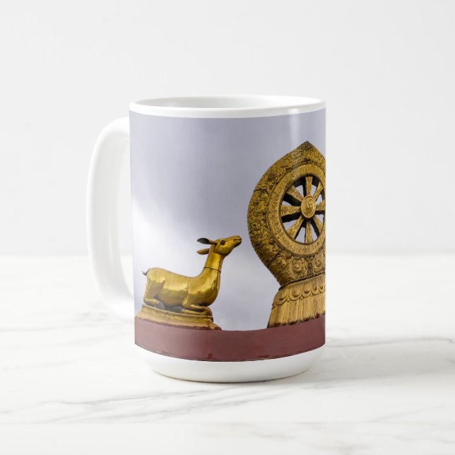 Mug Tibet, Lhasa - Roue du Dharma dans le temple de Jo (Devant gauche)