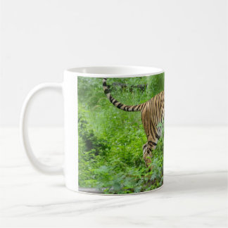 Mug Tigre sur le rondin