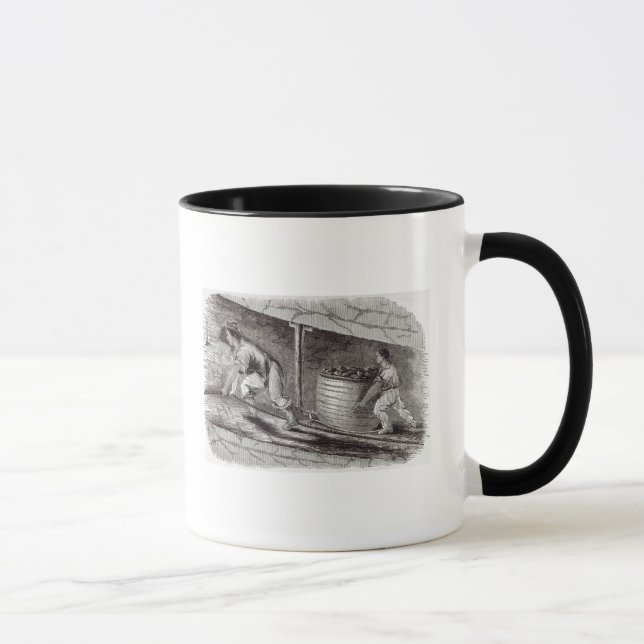Mug Tiroir femelle dans une mine de charbon à peu de (Droite)