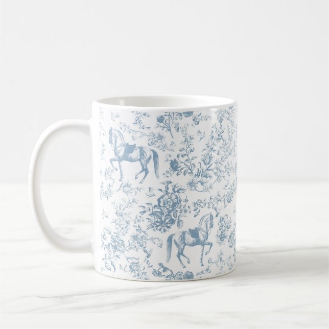 Mug Toile de Jouy Équestre Fleurie Bleue Élégante (Gauche)