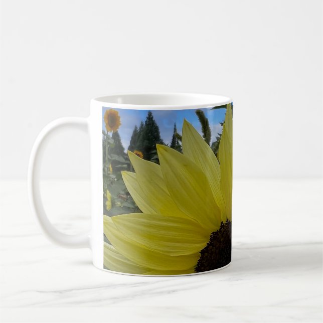 Mug Tournesol jaune clair et ciel bleu (Gauche)