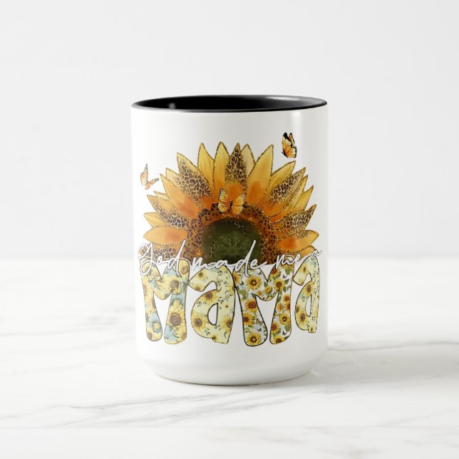 Mug Tournesol MAMA lettrage avec papillons  (Centre)