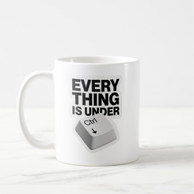 Mug Tout est sous contrôle Mugue drôle de pun tech (Gauche)