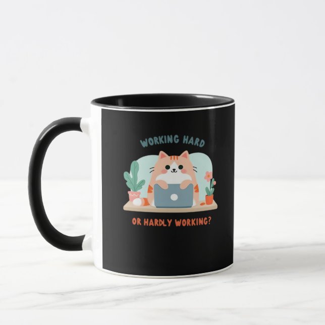 Mug Travailler Dur Ou À Peine Travailler Mème Drôle (Gauche)