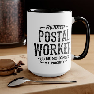Mug Travailleur postal à la retraite n'ayant plus de p