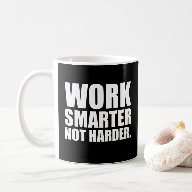 Mug Travaillez plus intelligemment et non plus dur Mot (Avec donut)