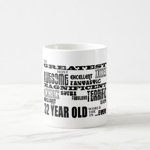 Mug trente-deuxième Ans de fête d'anniversaire plus