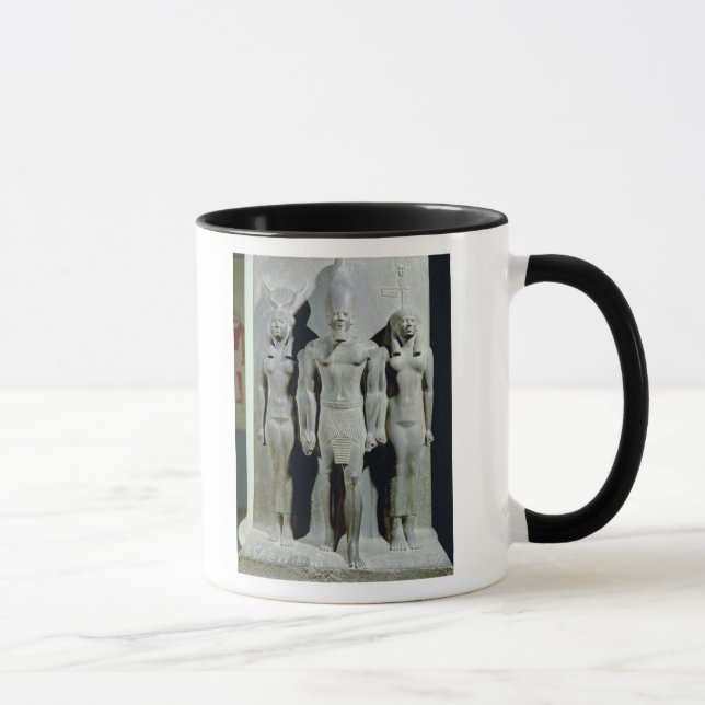 Mug Triade de Menkaure avec la déesse Hathor (Droite)