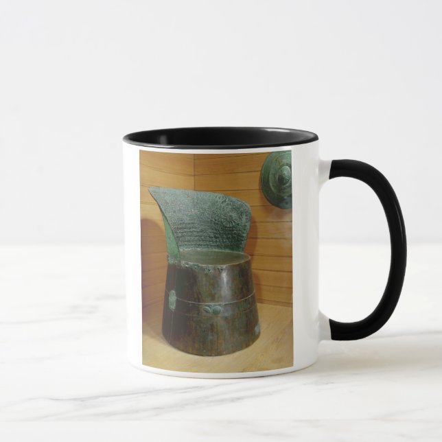 Mug Trône funéraire, période de Villanovan, ?ère (Droite)