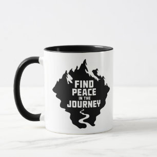 Mug Trouvez la paix dans le design de montagne du voya