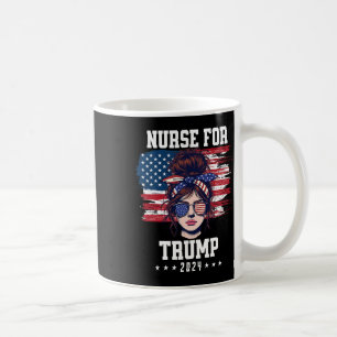 Mug Trump 2024 Nurse Messy Bun America Drapeau América