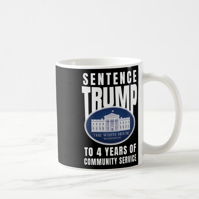 Mug Trump À 4 Ans De Service Communautaire 9 (Droite)