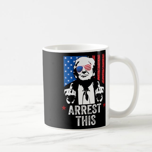 Mug Trump Arrestera Cela ( À L'Arrière ) (Droite)
