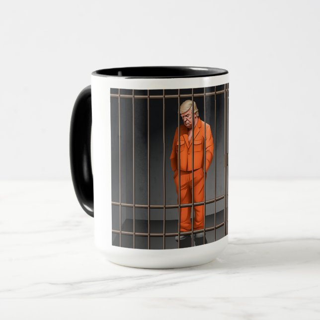 Mug Trump en prison Combo Mug, 15 oz (Devant gauche)