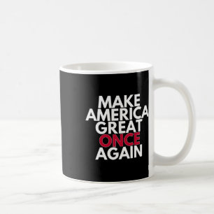 Mug Trump rend sa grandeur à l'Amérique une fois de pl